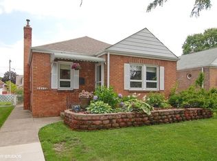 2013 S 20th Ave, Broadview, IL 60155