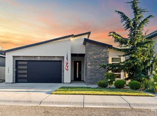7645 W Hill Rd, Boise, ID 83714