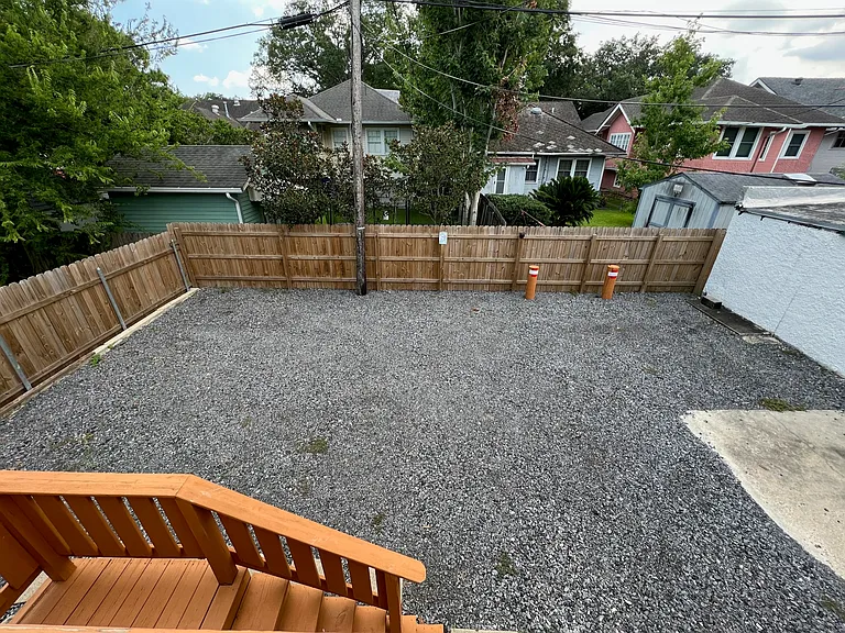 2427 Broadway St #B — Photo 8