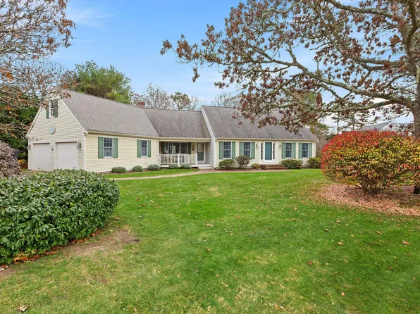 4 Hope Lane, Harwich, MA 02645