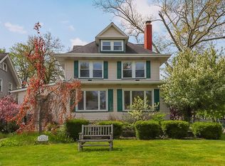 12925 Clifton Blvd, Lakewood, OH 44107