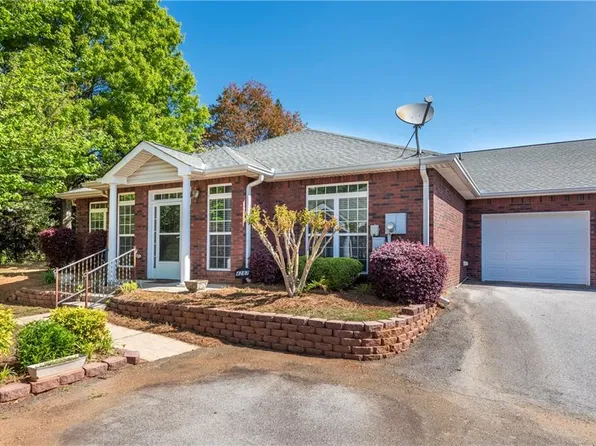 4287 Skyline Vw, Oakwood, GA 30566