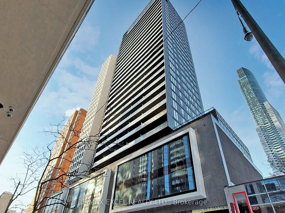 20 Edward St #1720