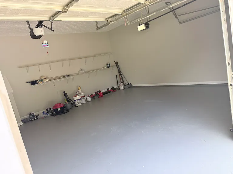 1086 Yellow River Dr — Photo 15