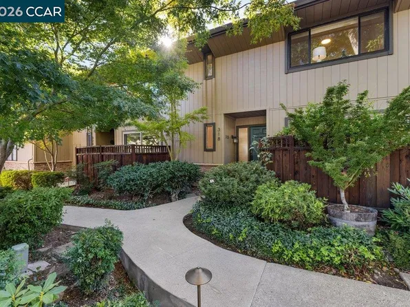 318 Alamo Sq, Alamo, CA 94507