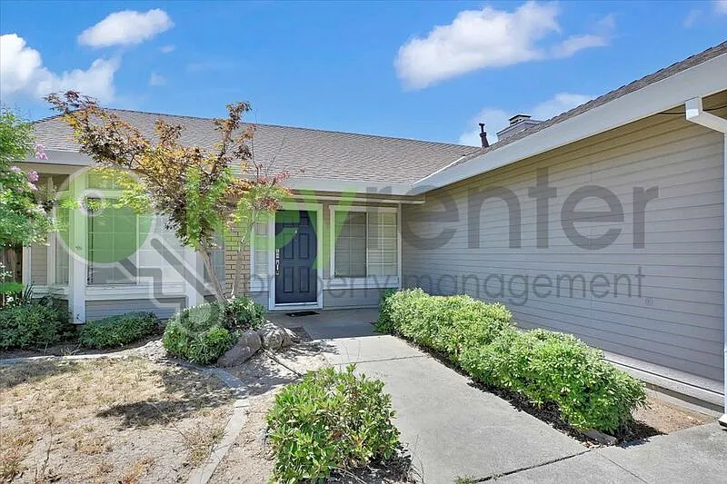 8428 Cassatt Way