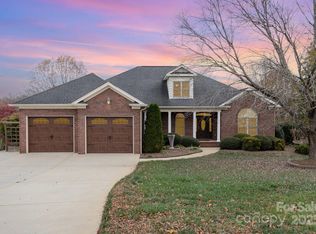 3646 Hogan Ct NE, Conover, NC 28613