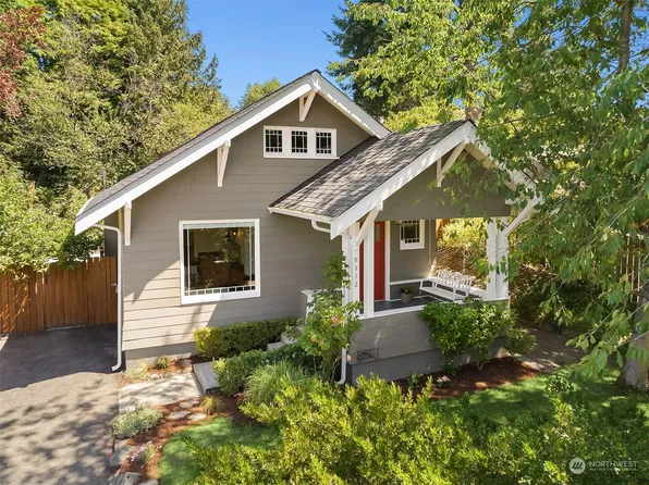 9112 23rd Avenue NE, Seattle, WA 98115