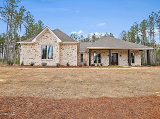 154 Fallen Oak Dr, Brandon, MS 39047