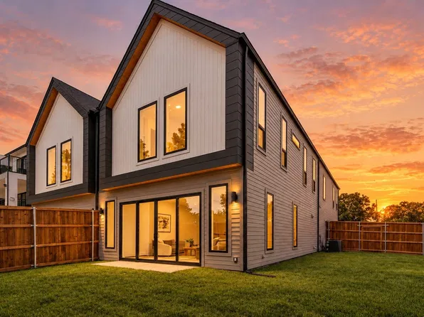 903 Bayonne St, Dallas, TX 75212