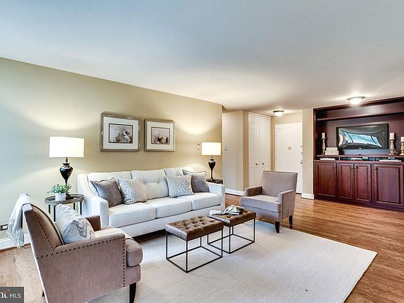 2nd image of 4501 Arlington Blvd APT 205