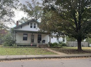 403 Center St, Farmington, MO 63640