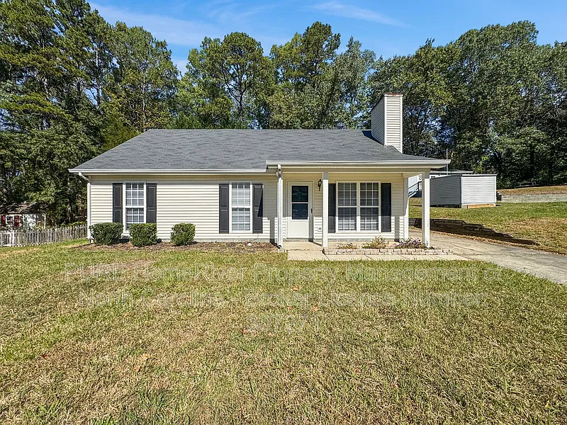 822 Banner Oak Ct