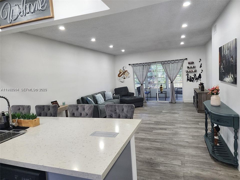 1st image of 7605 NW 4th Pl APT 206