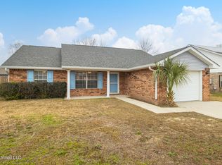13218 W Country Hills Dr, Gulfport, MS 39503