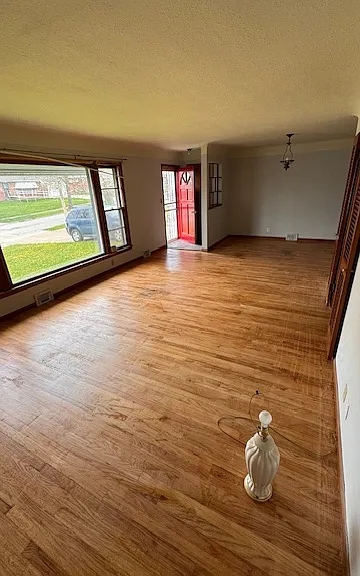 4485 E Frontenac Dr — Photo 3