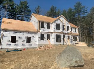 6 Green Haven Rd, Salem, NH 03079