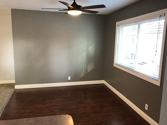 3rd image of 1742 N Willow Woods Dr Unit B