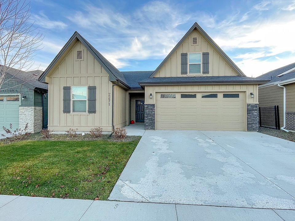 1st image of 2271 E Mendota Dr