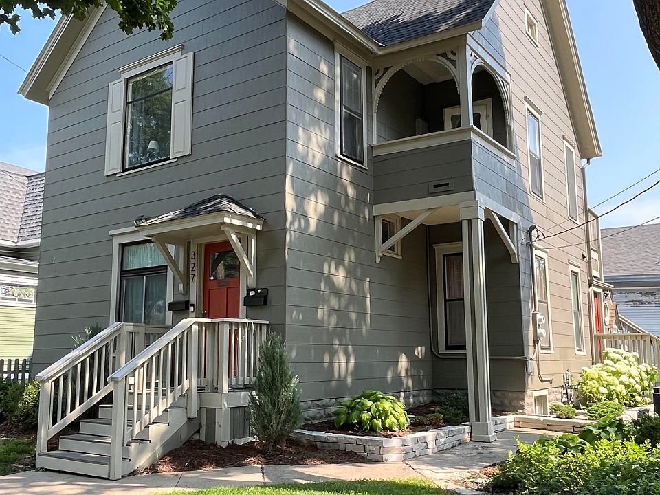 1st image of 327 5th St SE #1