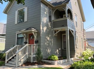 327 5th St SE #1, Minneapolis, MN 55414