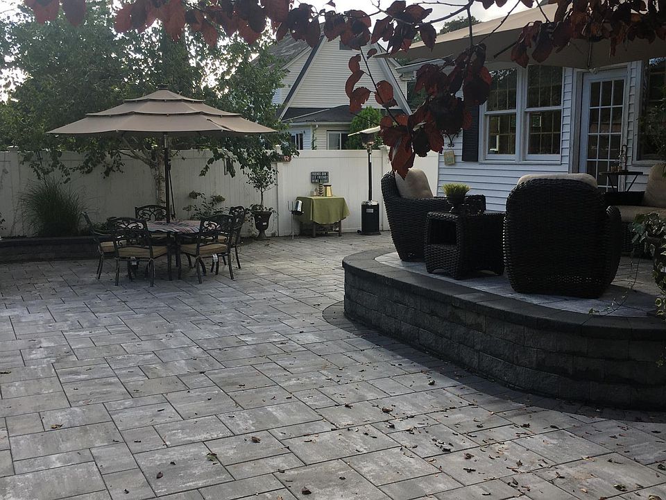 2nd image of 382 Melville Rd