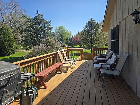 2nd image of 6174 Carlsburg Ln