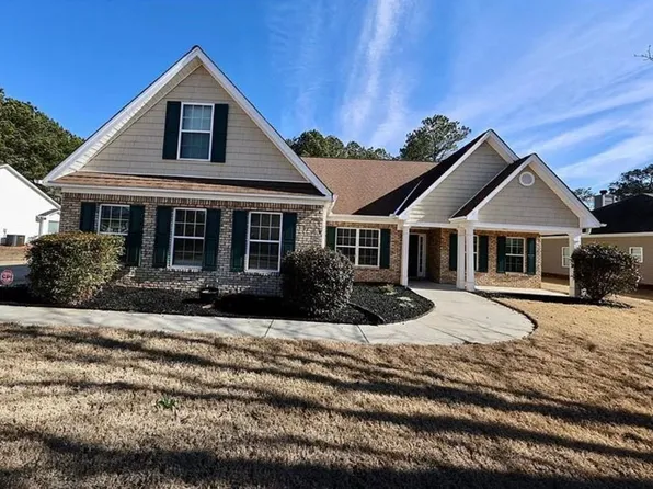 918 Golden Meadows Ln, Loganville, GA 30052