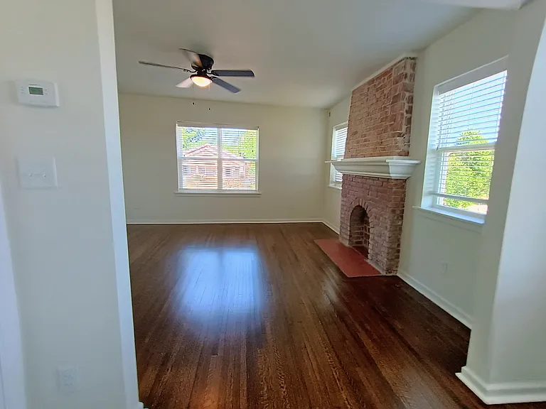 1312 S Quaker Ave — Photo 24