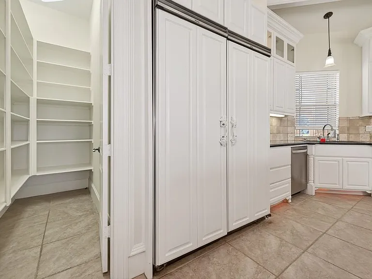 Kitchen Fridge_01182026