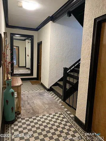1 bed, 1.0 bath, 700 sqft, $2,500 — Photo 2