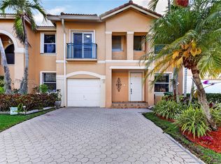 2340 NW 161st Ave, Pembroke Pines, FL 33028