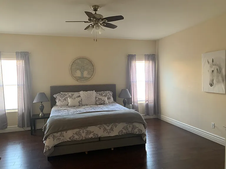 548 W Mendoza Ave — Photo 20