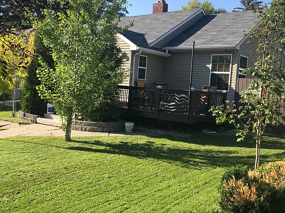Front deck for nice evenings