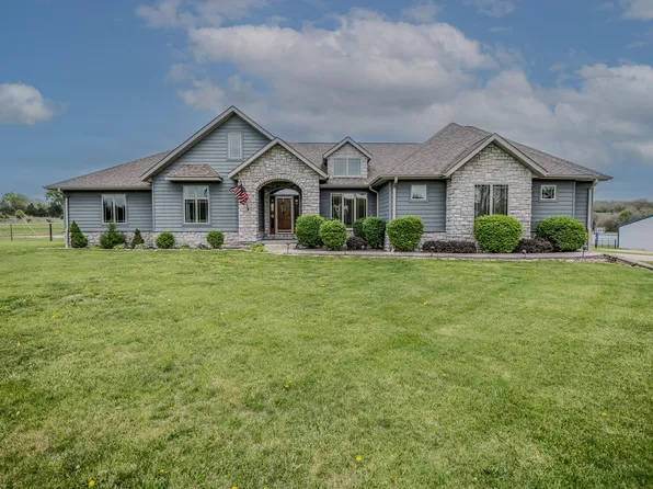 25920 Oakdale Drive, Lebanon, MO 65536