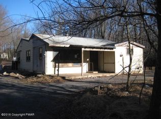 Deer Ln, Tannersville, PA 18372