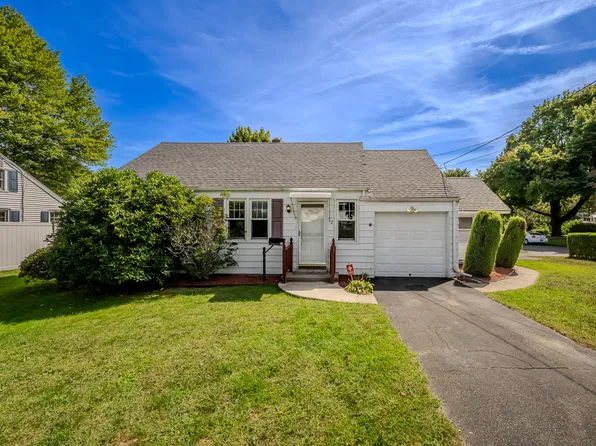 52 Park Avenue, Danbury, CT 06810