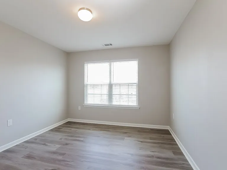 706 Waterlemon Way — Photo 13