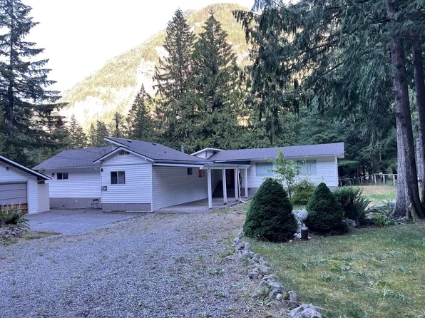 19552 Silver Skagit Rd, Hope, BC V0X 1L2