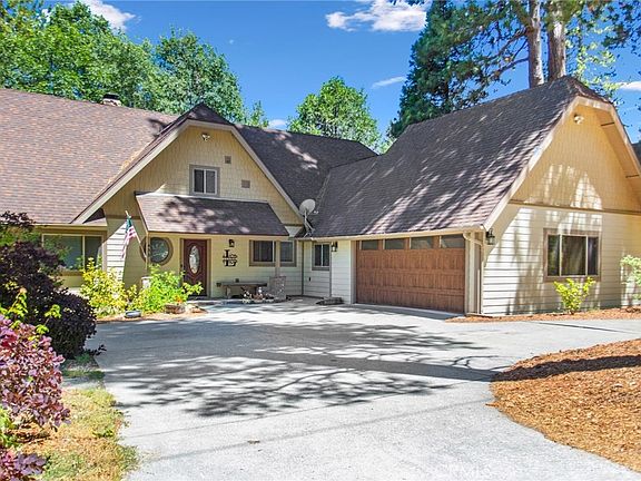 2nd image of 435 Riviera Dr