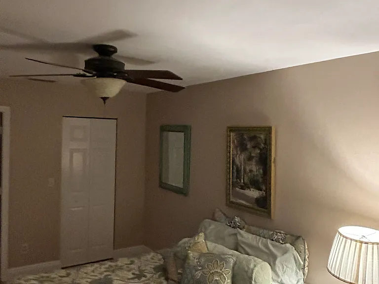8121 S Woods Cir #14 — Photo 10