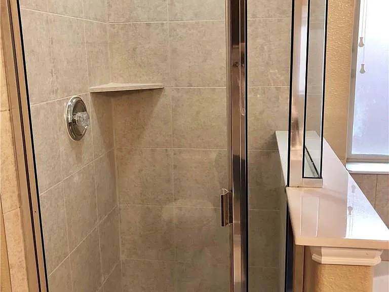 5716 Sapphire Pool Trl — Photo 15