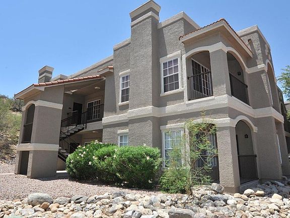3rd image of 1500 E Pusch Wilderness Dr