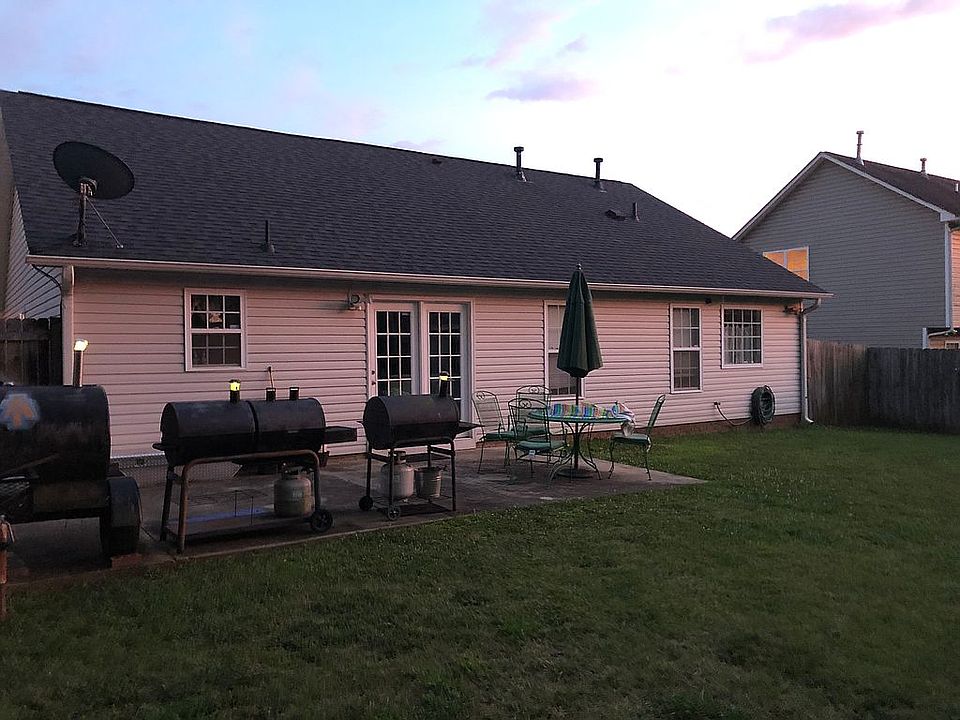 1st image of 2525 Wheatfield Dr