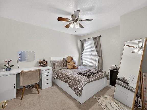 3rd image of 29748 Gifhorn Ct #1