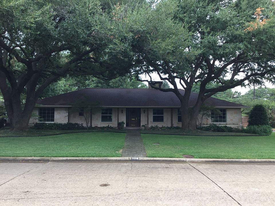 1st image of 5216 Preston Haven Dr