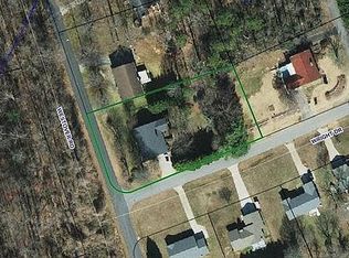 2070 Westover Rd, Hickory, NC 28602