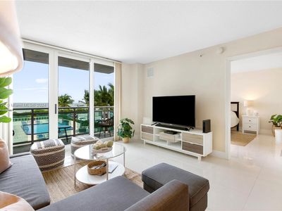 6917 Collins Ave APT 411, Miami Beach, FL, 33141