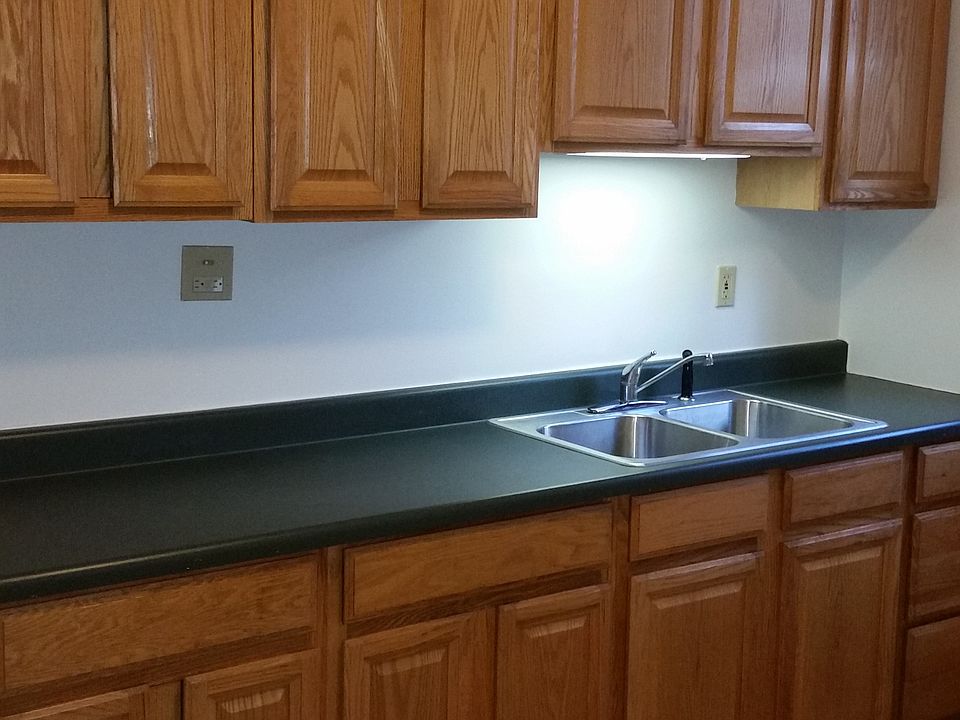 1st image of 7134 N Wolcott Ave #3B