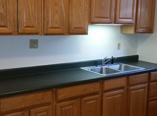7134 N Wolcott Ave #3B, Chicago, IL 60626